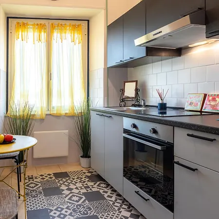 Apartment New Luxury-on-budget Rom